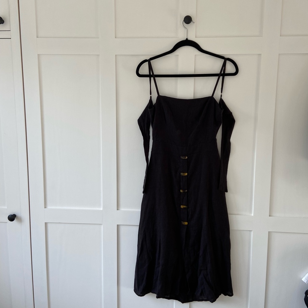 cute black dress by VIX.